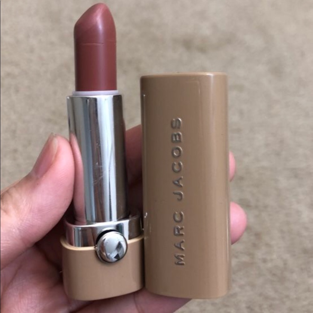 Nude Sheer Gel Lipstick Marc Jacobs beauty